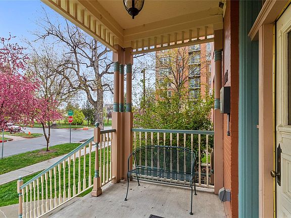2nd image of 1101 Gaylord St APT 6