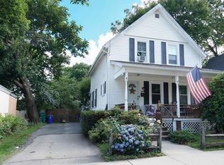 37 School St, Attleboro, MA 02703