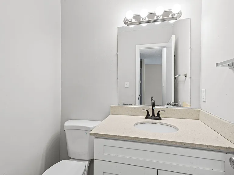 Redwood Village Townhomes — Photo 12
