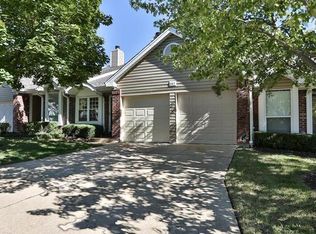 187 Kehrs Mill Bend Dr, Ballwin, MO 63011