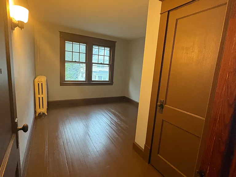 35 Clare Ave — Photo 9