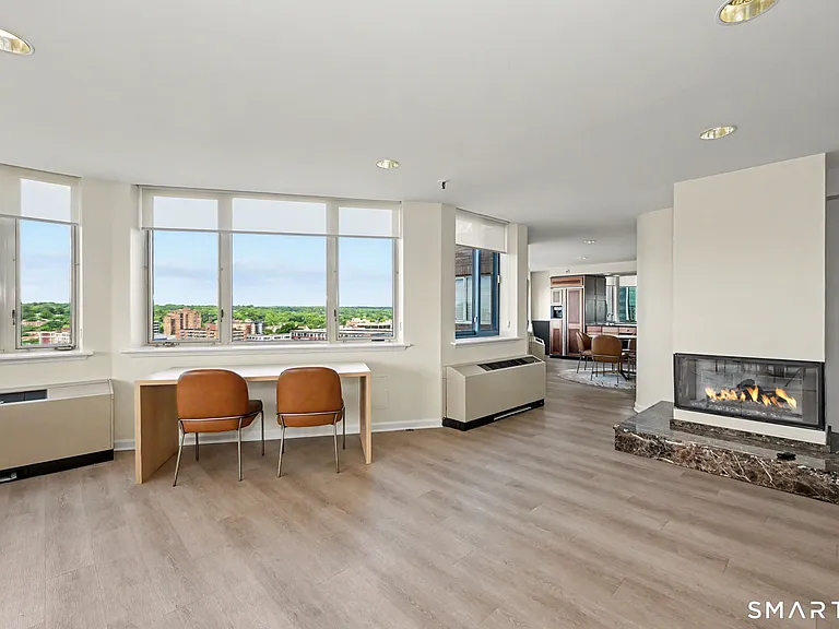 25 Forest St #11A — Photo 23