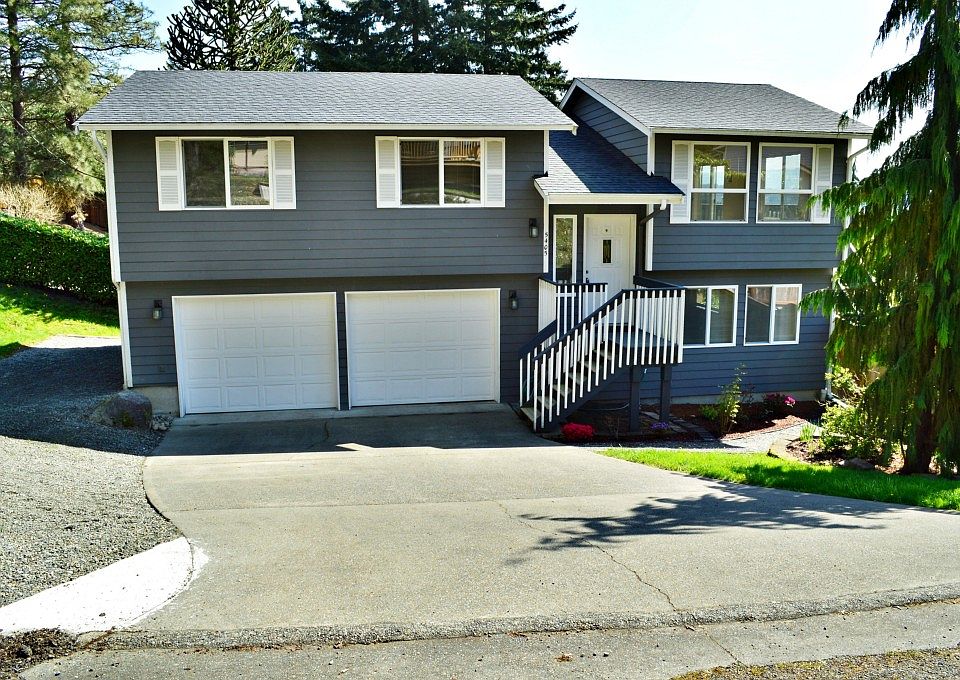 1st image of 5405 122nd Ave E