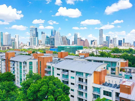 2nd image of 1600 Barton Springs Rd Unit 5601