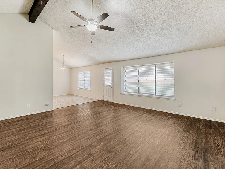 11922 Meadowfire Dr — Photo 12