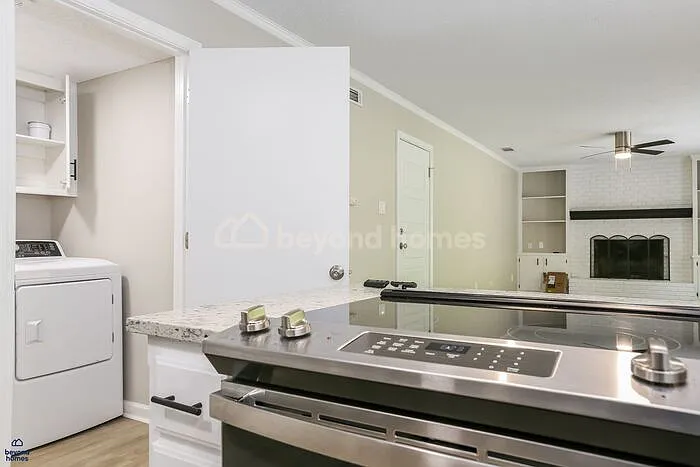 11 Lisa Ct — Photo 5