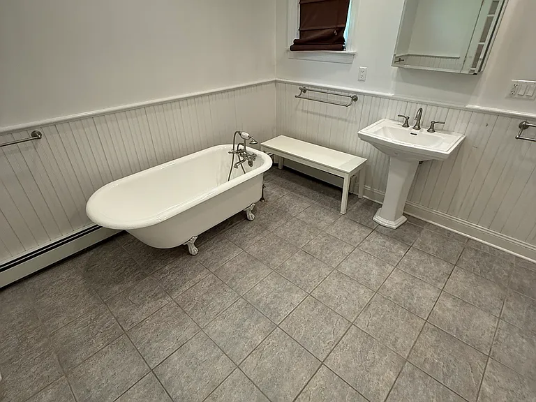 793 Lake St #5 — Photo 30