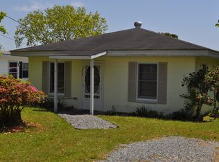 266 Atkinson Point Rd, Surf City, NC 28445