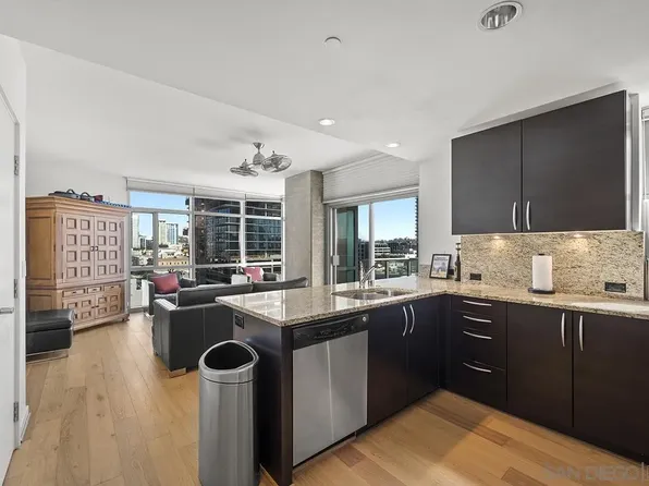 800 The Mark Ln #1004, San Diego, CA 92101