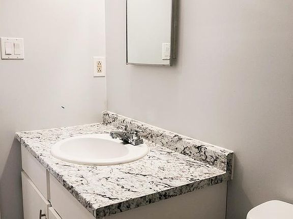 3rd image of 4008 Dewdney Ave #3