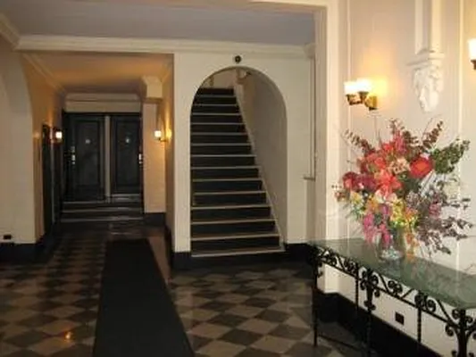 Sold by Corcoran | media 7