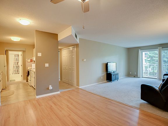 5th image of 122 Demont Ave E APT 273