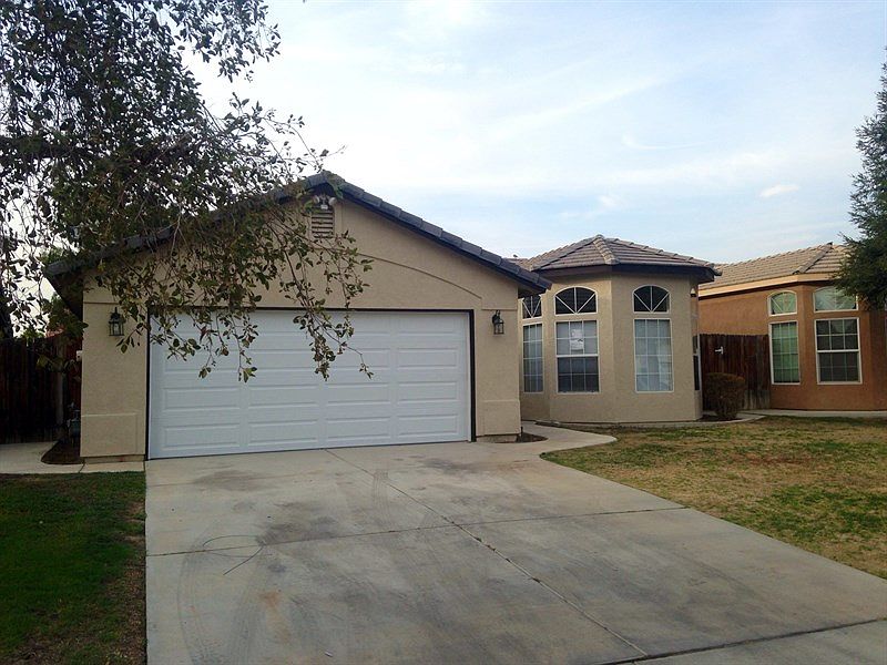 1st image of 8718 Hoodsport Ave