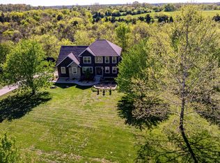 18321 Marlowes Dr, Aurora, IN 47001