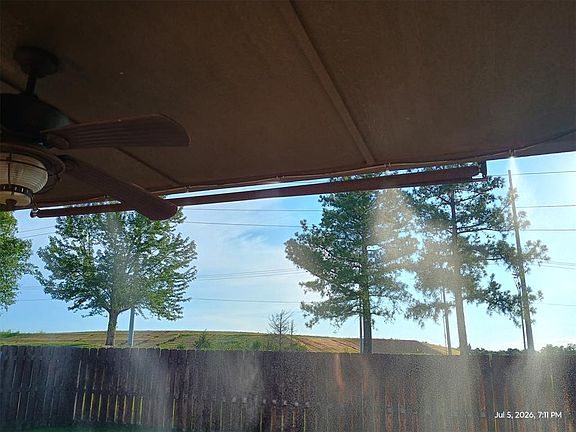 3rd image of 3017 Buckland Rd
