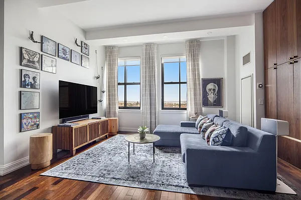 Sold by Stribling | media 1