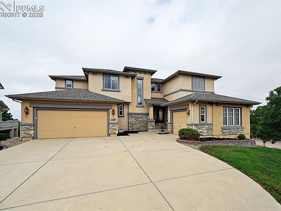 2nd image of 2607 Glen Arbor Dr