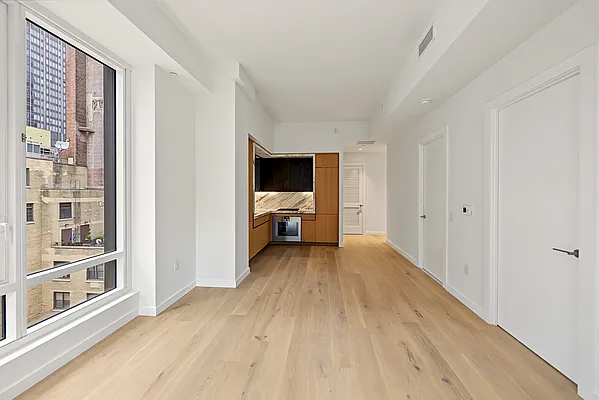 Living room, photo 8