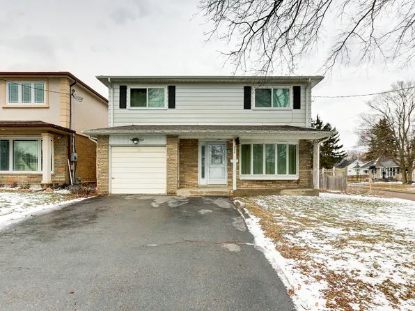 358 Lawson Rd, Toronto, ON M1C 2J9
