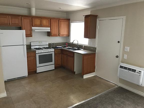 3rd image of 4321 Inglewood Blvd APT 10