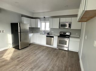 121 Bay St, Taunton, MA 02780