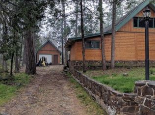 41928 Merriman Ln, Auberry, CA