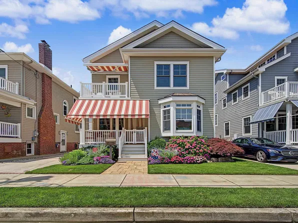 4 S Huntington Ave, Margate, NJ 08402