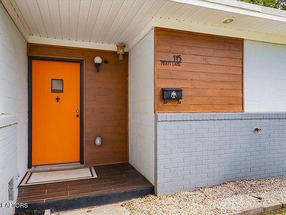3rd image of 115 Pratt Ln