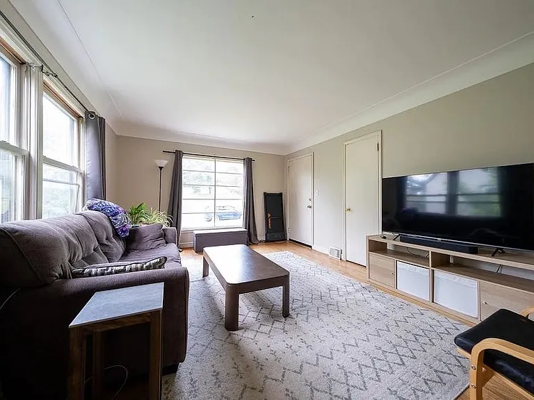 5817 Blaisdell Ave #5817 — Photo 6