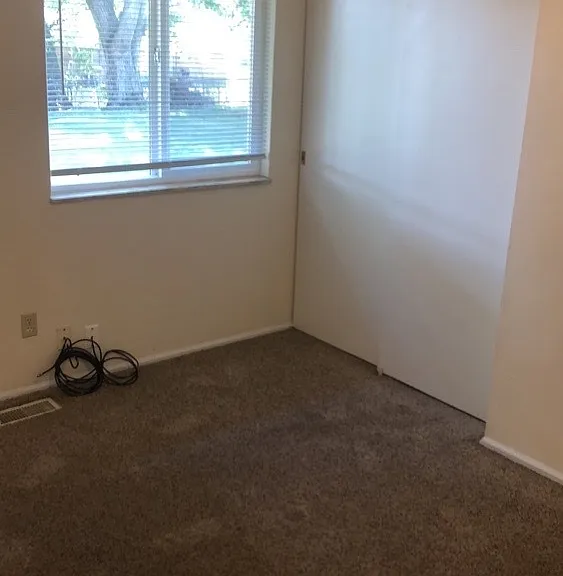 4900 Scothills Dr — Photo 17