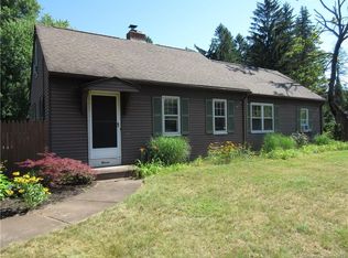 11 Weymouth Rd, Enfield, CT 06082