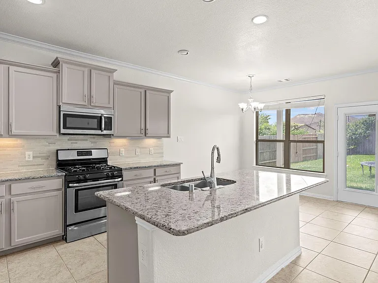 8026 Caden Mills Ln — Photo 26