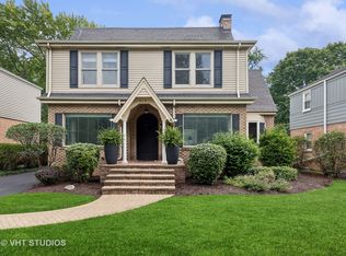 717 S Mitchell Ave, Arlington Heights, IL 60005