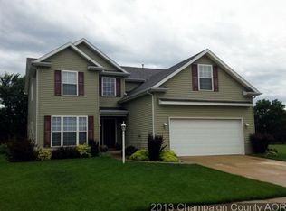 709 Bergamot St, Savoy, IL 61874