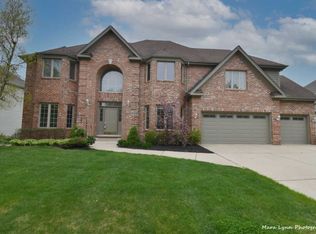 1520 Turnberry Ct, Geneva, IL 60134