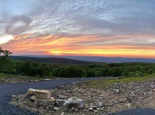 Pike Rd, Wilkes barre, PA 18702