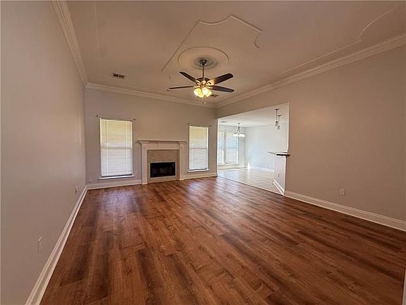 2nd image of 105 Magnolia Manor Blvd