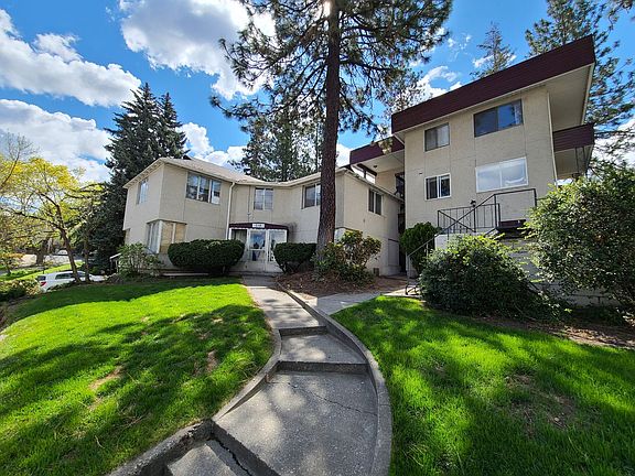 3rd image of 719 S Lincoln Pl APT 4