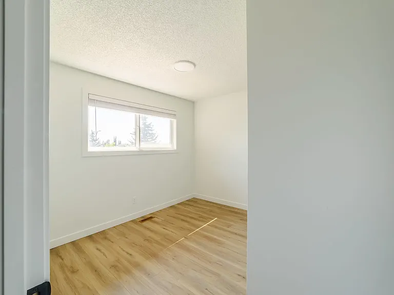 739 Bracewood Dr SW — Photo 64