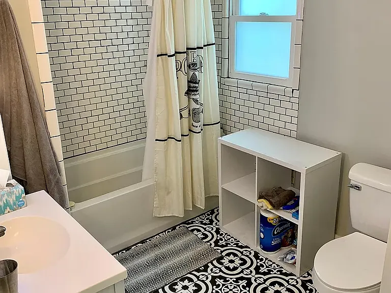 224 N Meeks Ave — Photo 5