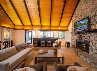 312 Grizzly Rd, Lake Arrowhead, CA 92352