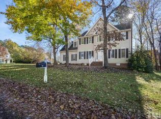101 Atterbury Ln, Cary, NC 27518