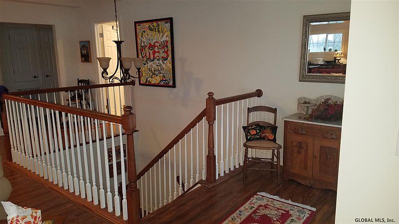 2nd image of 506 VLY POINTE Drive