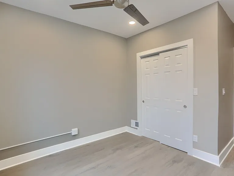 5619 Hays St — Photo 25