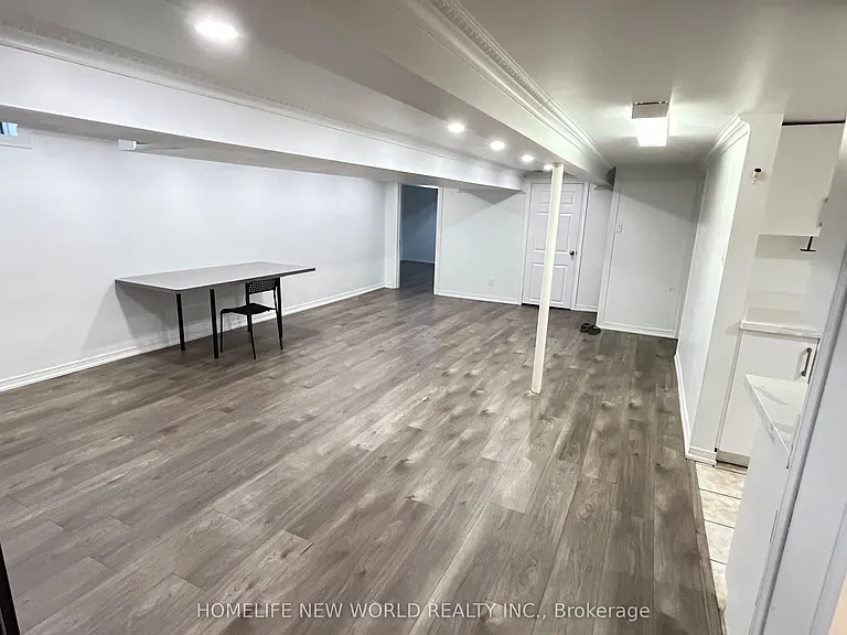 54 Bridley Dr — Photo 11