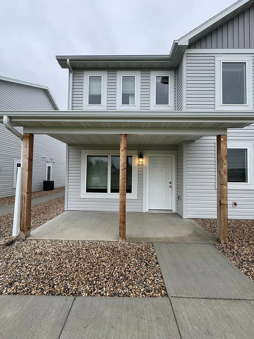 Modern Townhome in South Bismarck Now Available! — Photo 1