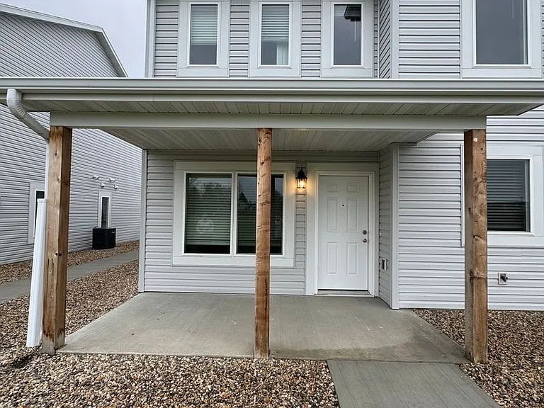 3308 Kenner Loop — Photo 1
