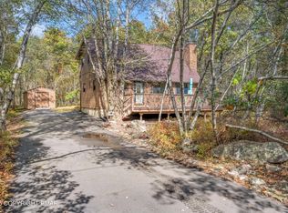 123 Buck Hill Rd, Blakeslee, PA 18610