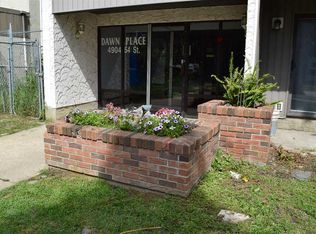 4904 NE 54th St #305, Red Deer, AB T4N 2G8