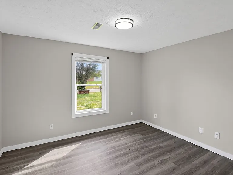78 Misty Dr — Photo 26